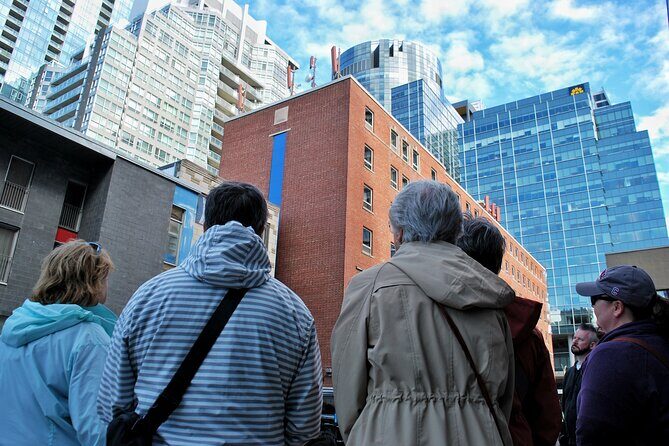 1 Hour Downtown Montreal Tour - Place Ville-Marie: A “Modern Era” Marker and Underground City Origin