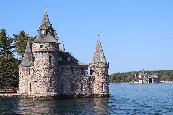 3 Day and 2 Night Tour: Toronto, 1000 Islands, and Niagara Falls - Guide and driver quality: the difference between okay and great