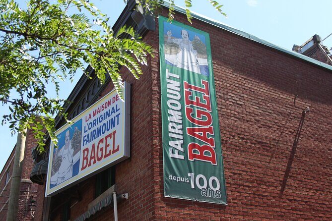Beyond the Bagel: Montreal Jewish Food Walking Tour - Plateau Mont-Royal on St-Laurent: Deli Icons and the Schwartz’s Finish