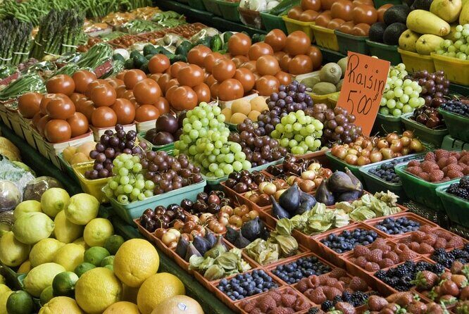 Bike / E-bike tour : Plateau, Mile-End, Jean-Talon Market by Fitz - Key highlights worth booking for