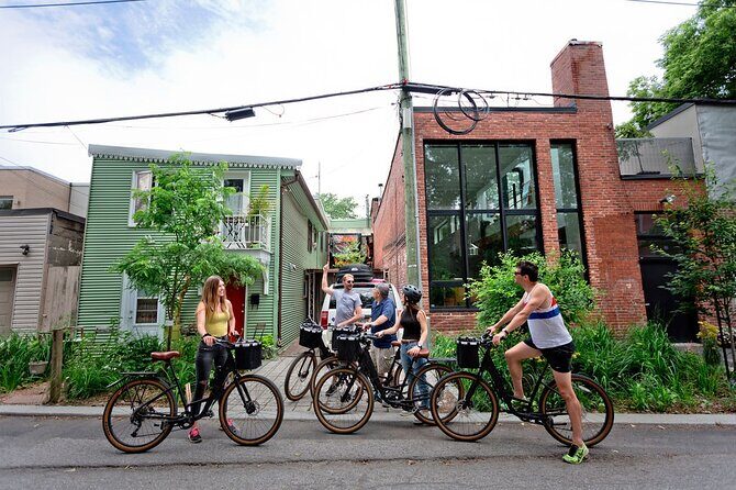 Bike / E-bike tour : Plateau, Mile-End, Jean-Talon Market by Fitz - Mile End and the St-Viateur Bagel Stop, Timed for Warm Bread