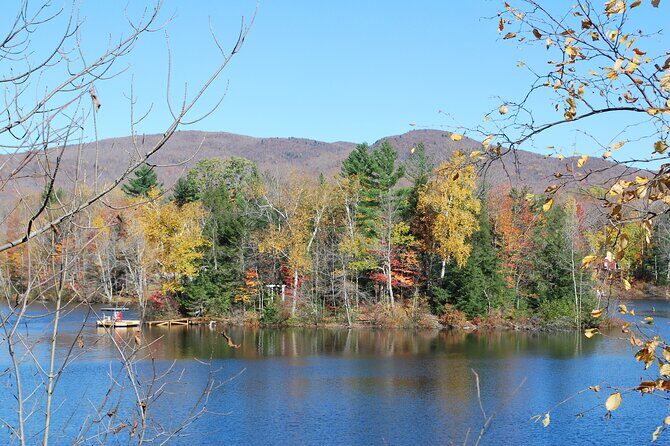 Day trip to Eastern Townships - The driving route: lakes, writers, abbeys, and a border you can stand in