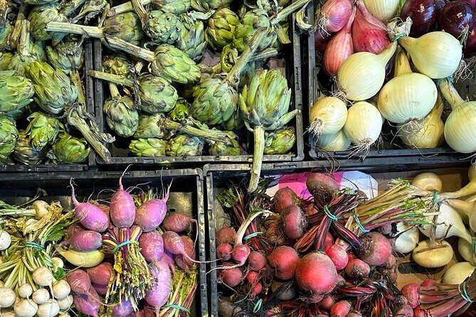 Guided Tour and Tastings at Jean-Talon Market with a Food Writer - The history you’ll remember: neighborhood context without the lecture