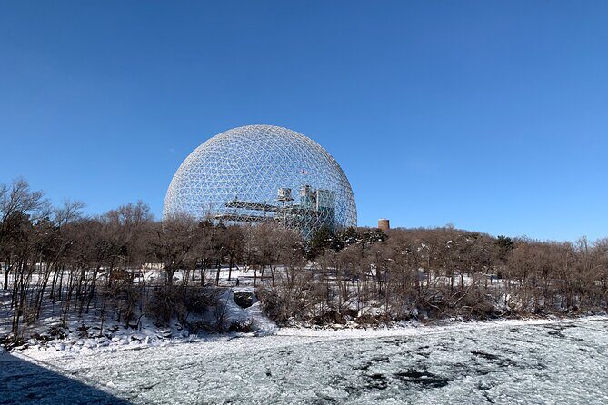 Half day private city tour - Westmount: a quick look at Montreal’s upscale streets