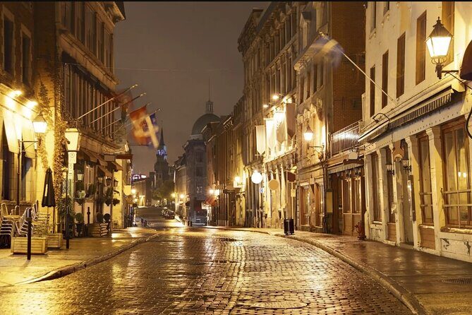 Haunted Old Montreal - Champs-de-Mars: the story slows down as the mood tightens