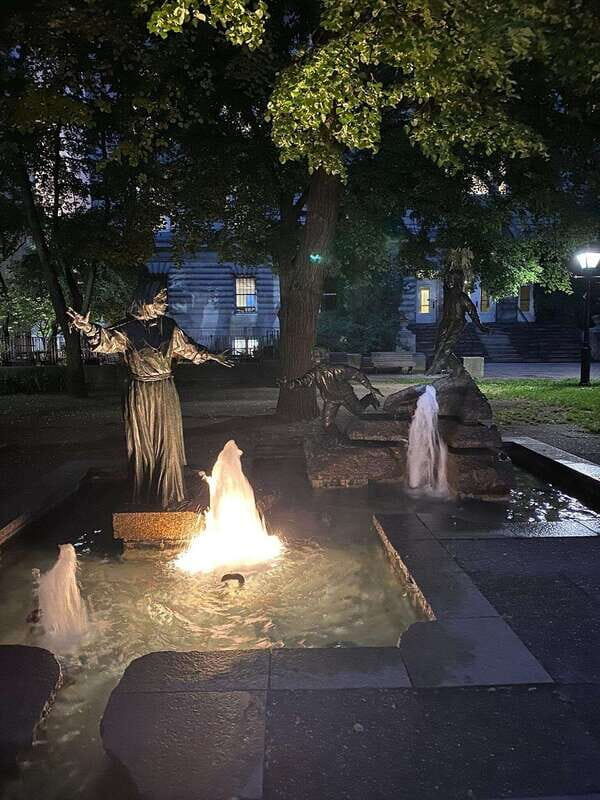 Haunted Old Montreal Ghost Walking Tour - Why Old Montreal’s ghost stories hit different