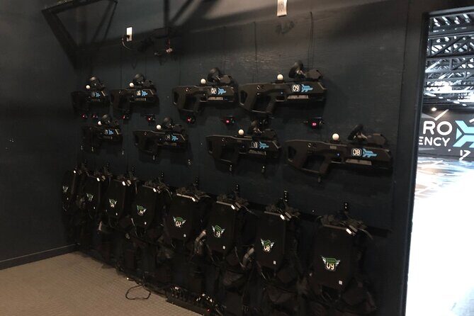 Immersive Virtual Reality Game Activity - A 2-Hour Block of Fun Away From Montreal Traffic