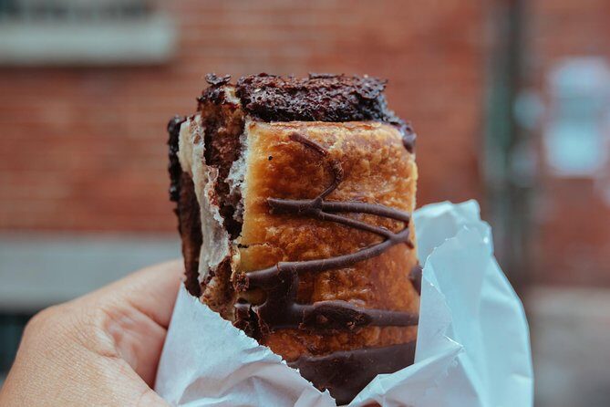 Jewish Neighborhood Food Tour - Outremont First: Delis, a Kosher Bakery, and Community Roots