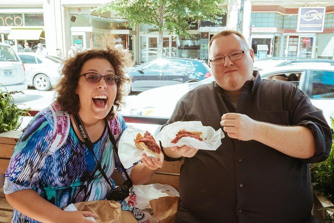 Jewish Neighborhood Food Tour - Guides Make or Break It: The Storytelling Effect