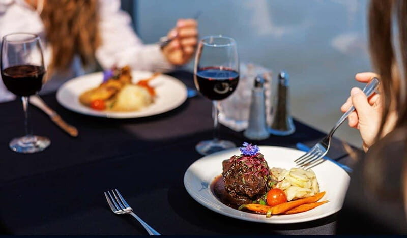 Montréal: 3 or 5-Course Dinner Cruise with DJ & Dancing - Where This Dinner Cruise Fits in Your Montréal Plans