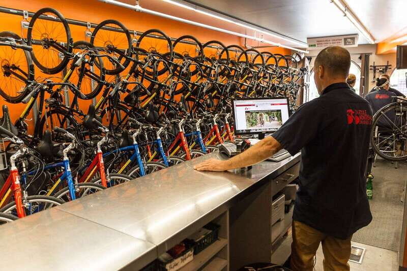 Montreal: All-Day Bicycle Rental - Why 8 Hours on Two Wheels Works in Montreal