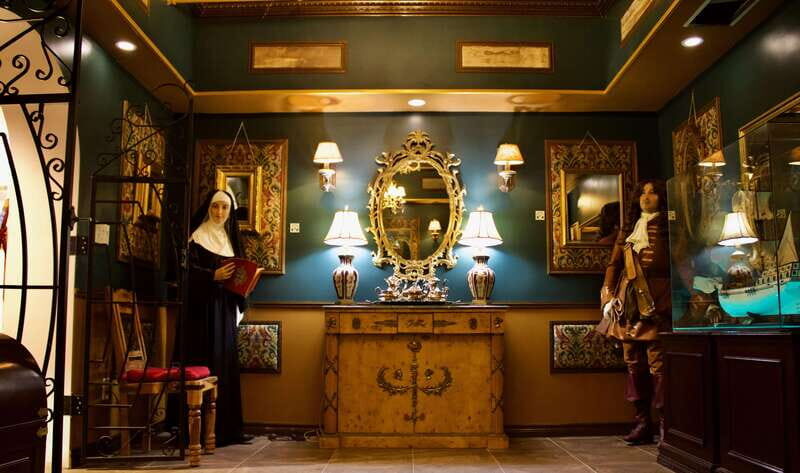 Montreal: Art Center and Museum Audio Guided Tour - Your Main Stops: Galleries, Permanent Collections, and Artist Studio Spaces