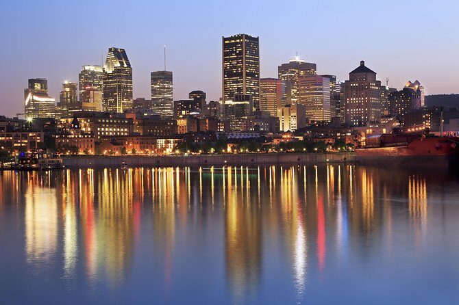 Montreal at Night Tour - Mile-End and the Plateau: Night Streets With a Personal Feel