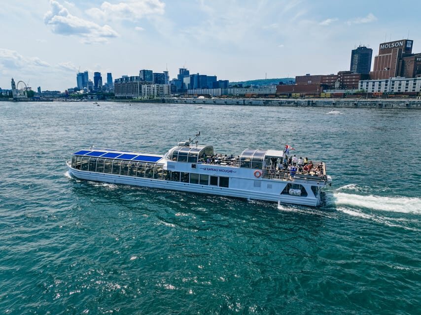 Montreal: Bateau-Mouche Cruise with A La Carte Dinner Option - Getting On Board: Quai Jacques-Cartier Check-In and Timing