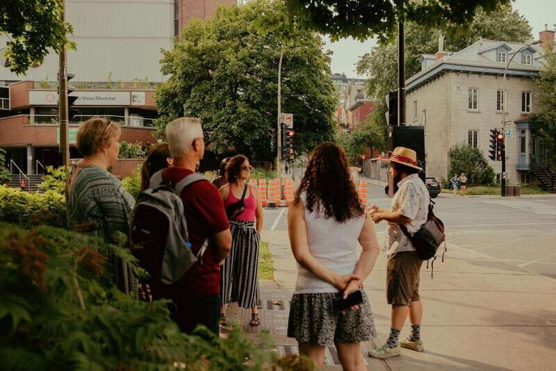 Montreal: Brewpub Experience Beer Tasting & Walking Tour - Your step-by-step route: Saint-Bock to BENELUX