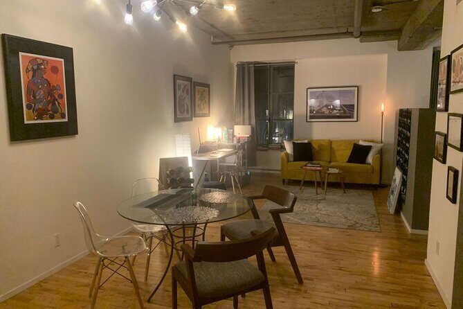 Montreal Cooking Class & Wine Tasting with Michelin Chef Robert - Pets at the Venue: What You Should Know