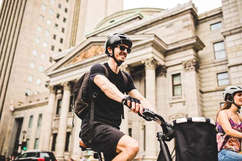 Montreal: Downtown and Old Montreal Highlights Bike Tour - The riding style: flat paths, short pauses, and time to catch your breath