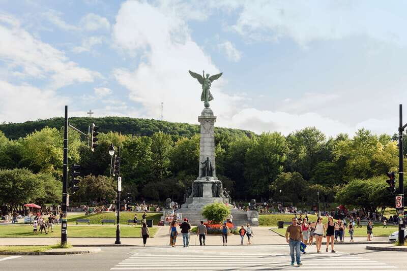 Montreal: Guided Bike Tour of City, Old Port & Plateau - Old Montreal charm: when you need the story behind the streets