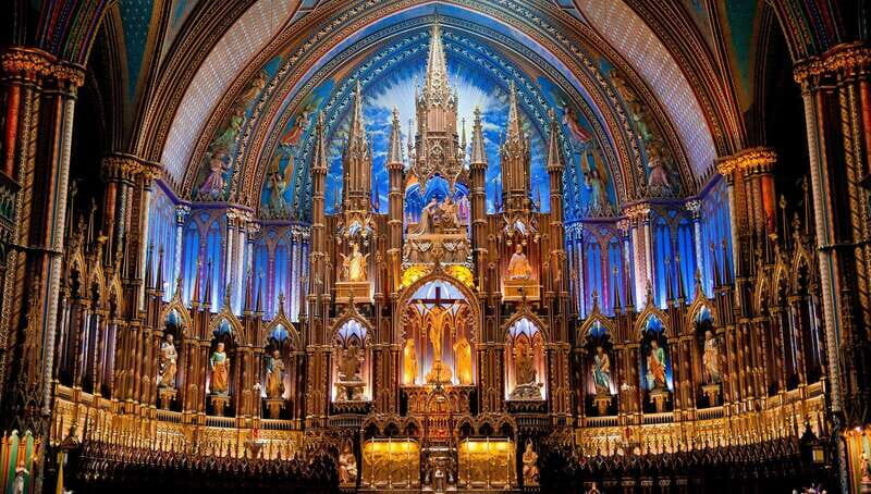 Montreal: Half-day Guided City Tour - Old Montreal photo stop and Place d’Armes free time