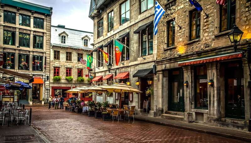 Montreal: Half-day Guided City Tour - Notre-Dame Basilica of Montreal: your guided interior hit