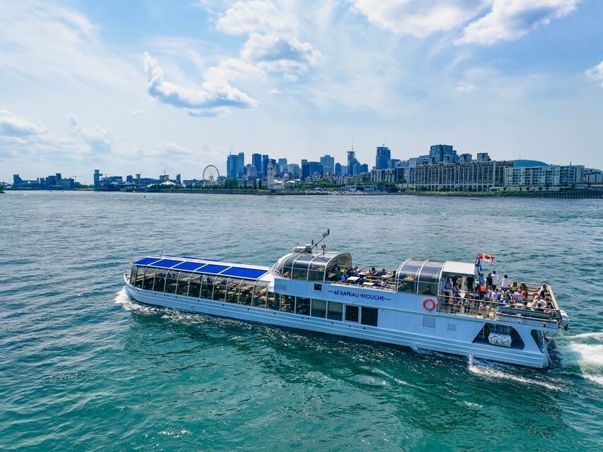 Montreal: Le Bateau-Mouche St. Lawrence Sightseeing Cruise - Weather and comfort: what changes in summer