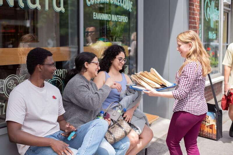 Montreal: Mile-End Foodie Walking Tour with 7 Tastings - Street-Style Gnocchi: Takeout-Box Energy for Nightlife Fuel