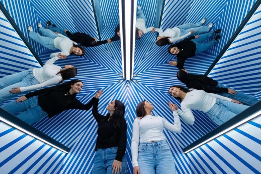 Montreal: Museum of Illusions Entry Ticket - Key things I’d plan around