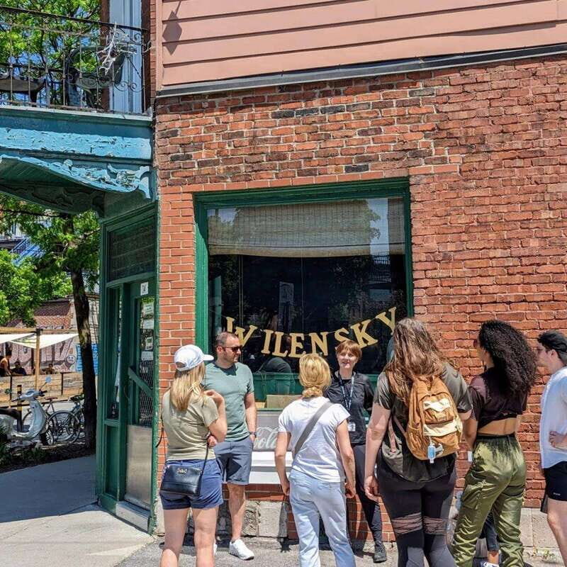 Montreal: Plateau Mont-Royal & Mile End Walking Tour - Mile End in motion: murals, street art, and the creative vibe