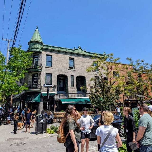 Montreal: Plateau Mont-Royal & Mile End Walking Tour - Why the guide changes everything (Catherine, Marie-Hélène, Tom)