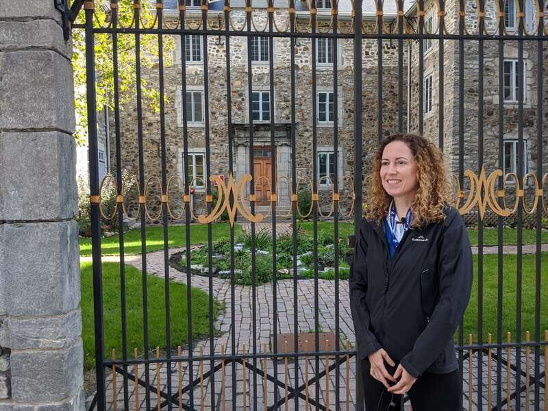 Montreal: Private Customizable Walking Tour of Old Montreal - The city’s story arc: Fort Ville-Marie to modern Montreal