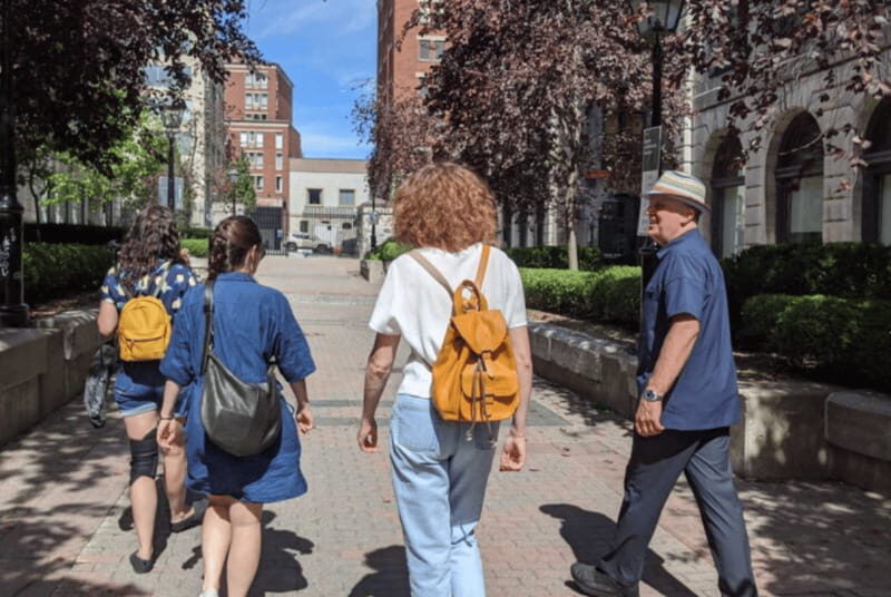 Montreal: Private Customizable Walking Tour of Old Montreal - St-Jacques Street, the former Wall Street of Canada, and what it tells you