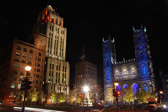 Montreal Private Vehicle City Tour - Downtown Montreal and the underground-city option