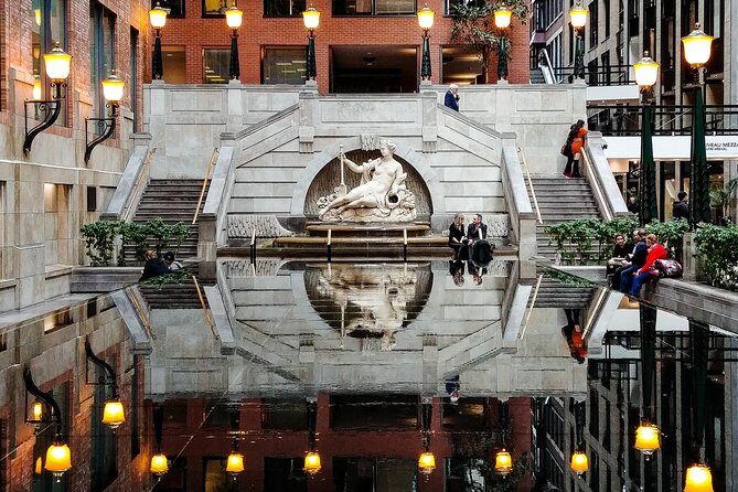 Montreal RESO Underground City + Downtown Tour by MTL Detours - Small-Group Experience: Why the Guide Matters Here