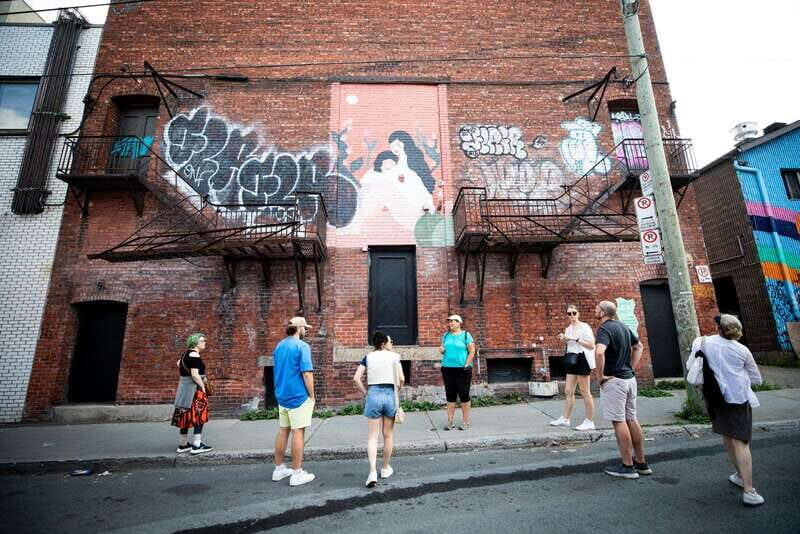 Montreal: The Original Locally Owned Street Art Walking Tour - The First 20 Minutes: How the Guide Teaches You to Look