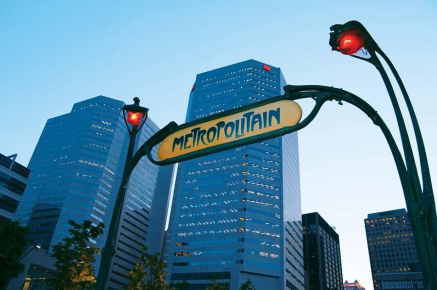 Montréal: The Original Old Montréal Walking Tour - The Cold Room stop: a quirky pause that people remember