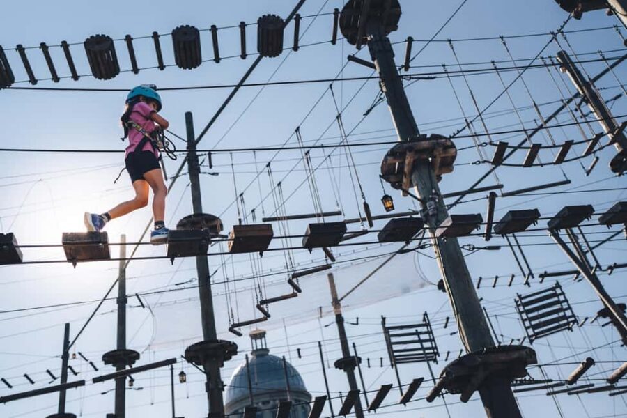 Montreal: Voiles En Voiles Aerial Park Admission Ticket - Getting geared up: harnesses, helmets, lockers, and the no-phone rule