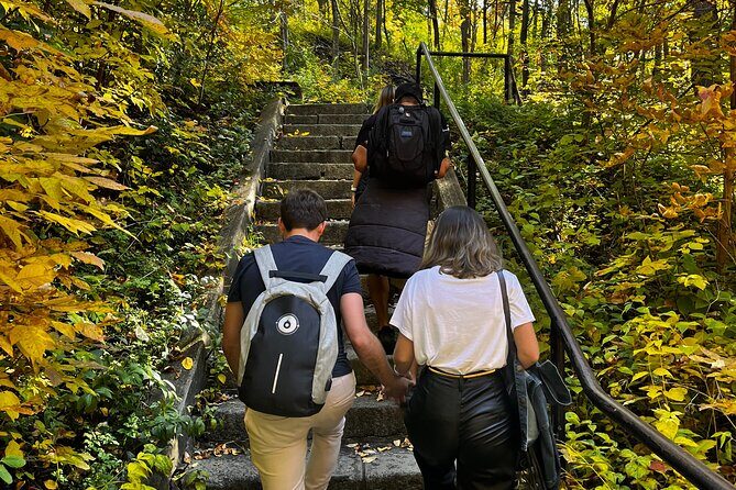 Montreal's Mount Royal Tour - Pace and fitness: who this tour fits best