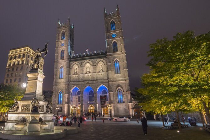 Old Montreal at Twilight Walking Tour Semi-Private - Where You Meet at Place d’Armes (and Where You’ll Finish)
