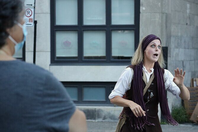 Old Montreal Ghost Walking Tour - The story themes: crimes, hangings, fires, witchcraft, and the weird bits