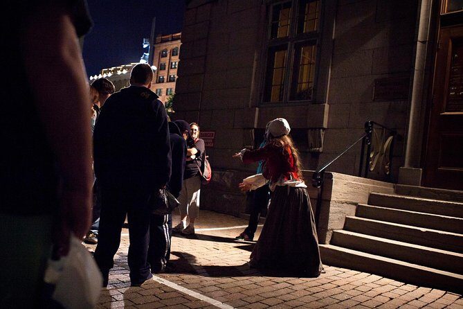 Old Montreal Ghost Walking Tour - The performers are the product: Madame Morphine, Constance, Franklin, and more