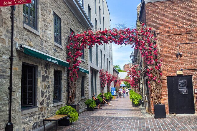 Semi-Private Old Montréal Walking Tour by Guidatour - Bonsecours Market: The Best Ending Point for a Walk Like This