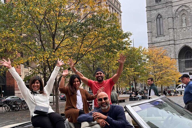 The 1-Hour Convertible Cadillac Old-Montréal History Tour SHARED - Starting at Bonsecours Market: Why This Cadillac Route Feels Easy