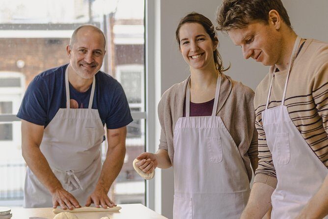 The Bagel Class presents : Montreal Bagel Making Workshop! - Fresh bagels right after baking: when the class turns into a meal