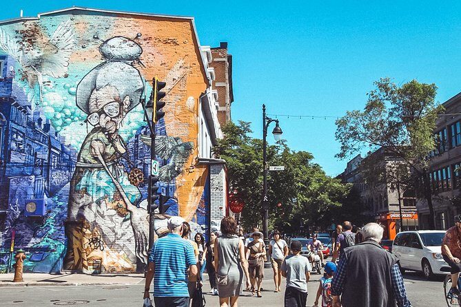 The Essential 101 Non-Touristy Walking Tour by Spade & Palacio - Getting Your Bearings: Old Montreal to Plateau in One Smart Walk