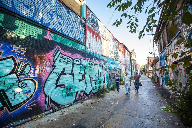 The Montreal Street Art & Mural Tour - What the guide really adds (and why people keep praising it)