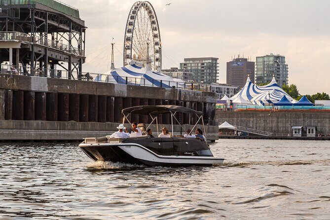 The Ultimate Montreal Boat Tour – Fall Colors Apéro Edition - Meeting point and getting oriented at the Quai d’accostage