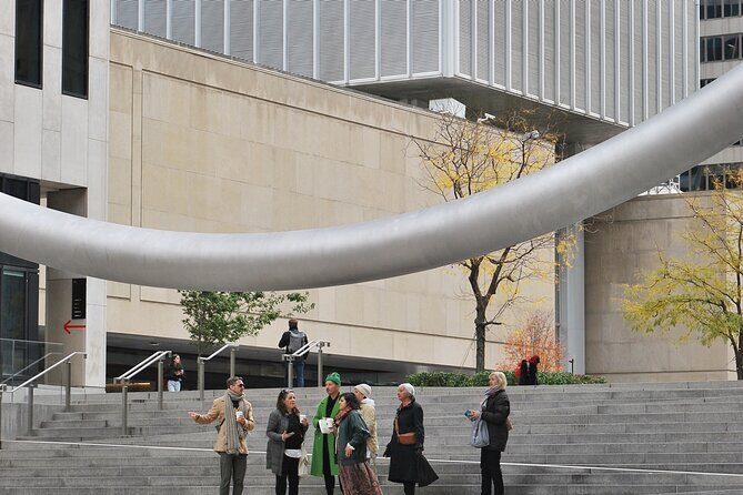 Underground city & Downtown. Great way to stay warm! - A warm way to understand Downtown Montreal
